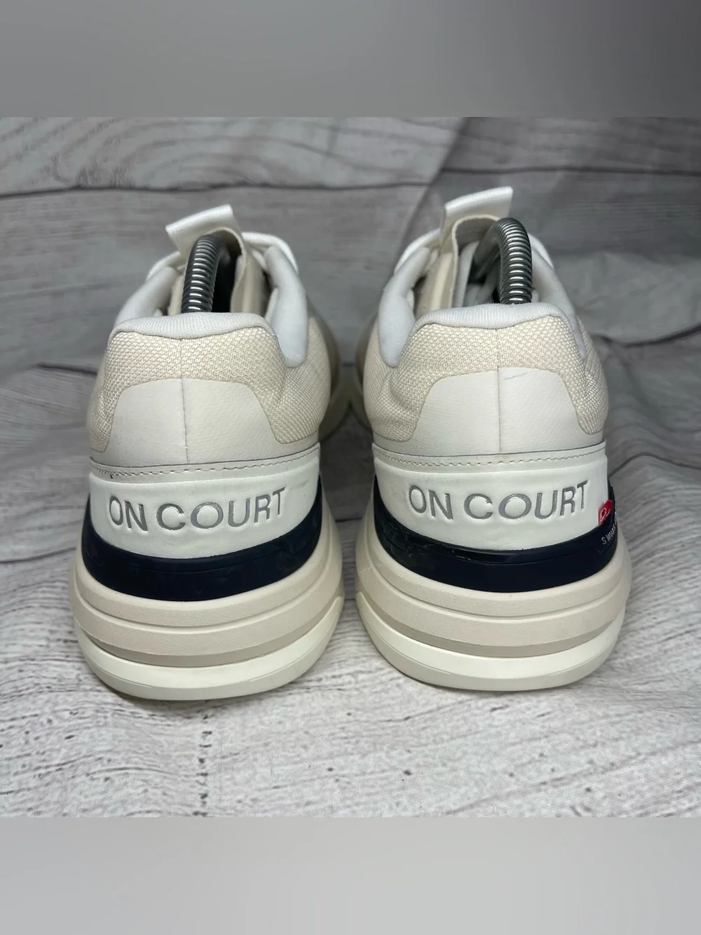 On Men's 10.5 The Roger Advantage Pro Off White Cream Tennis Shoes